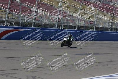 media/Aug-27-2022-Fastrack Riders (Sat) [[c588535105]]/Level 4/Session 1 Start Finish/
